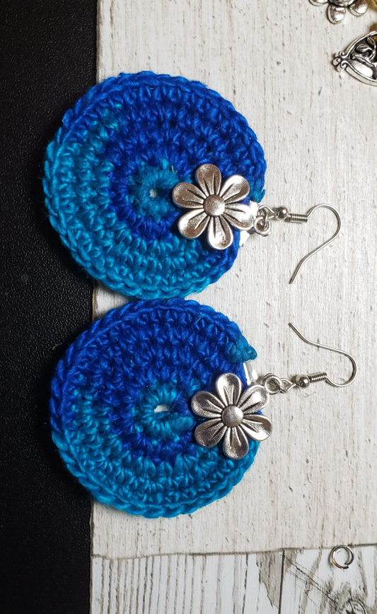 Silk dangle earrings (blue)